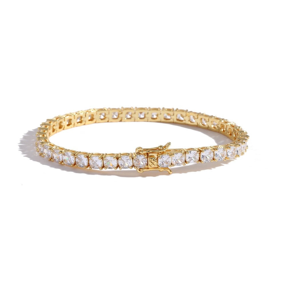 VVS1 Moissanite Diamond Tennis Bracelet in 14K Gold Bracelets