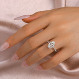 Moissanite 4.0 Ct Pavé Oval Cut Engagement Rings For Women
