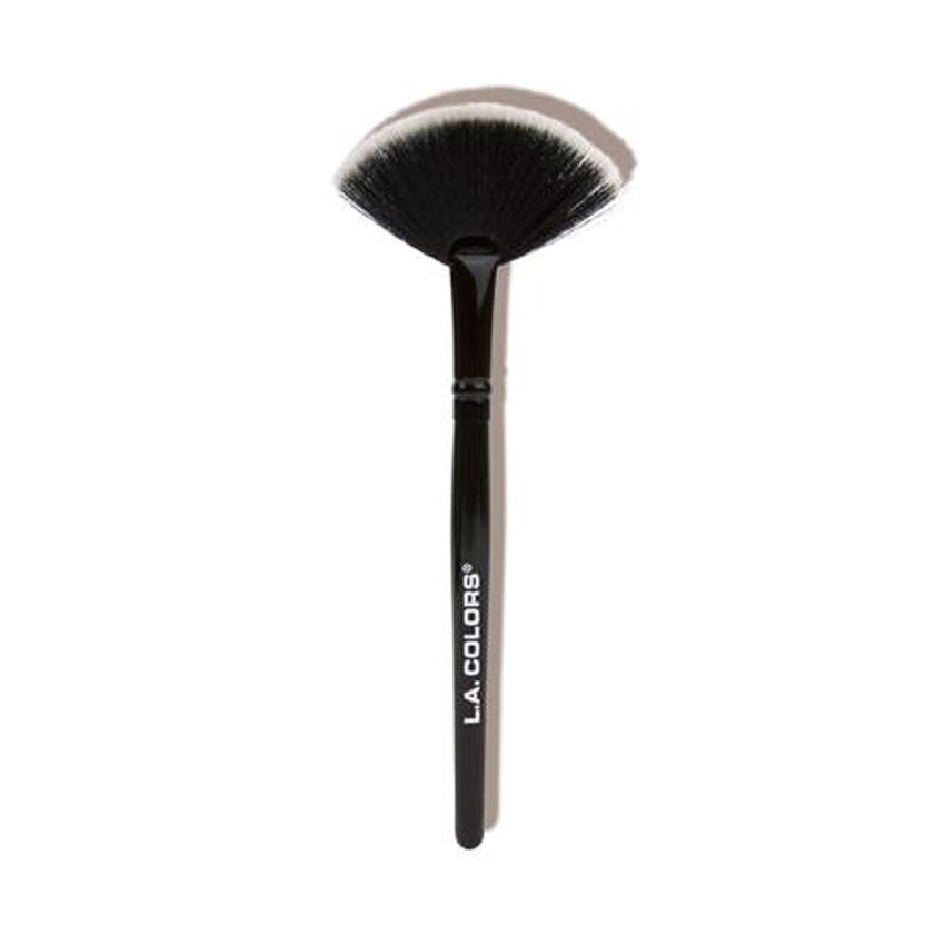 L.A. COLORS Cosmetic Brush - Highlighter Fan -  Highlighter Fan