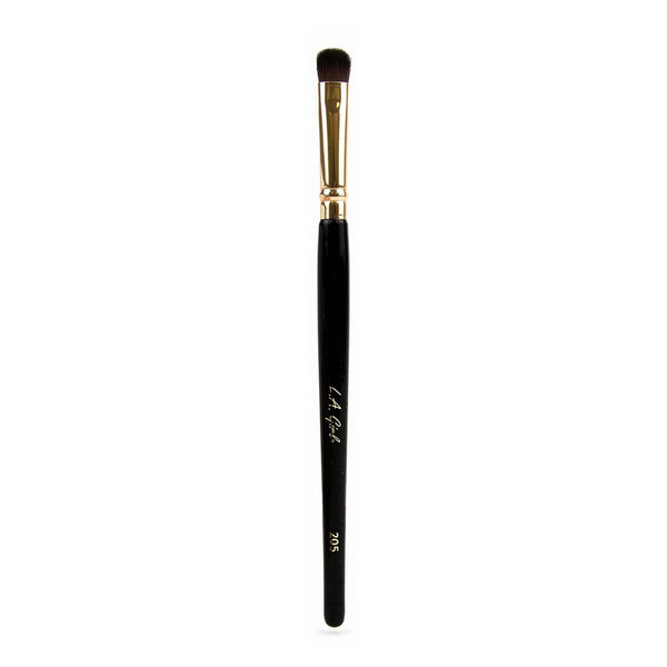 L.A. GIRL Pro Brush - Small Shader Brush