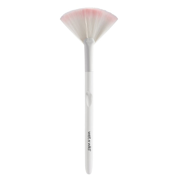 WET N WILD Fan Brush