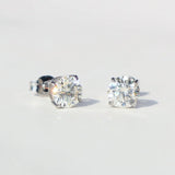 Excellent VVS1 Moissanite Diamond Earrings Studs in White Gold Earrings 